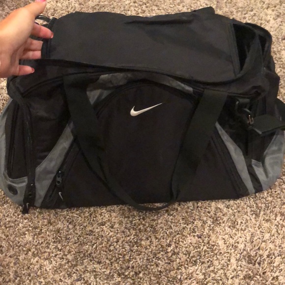 Nike Handbags - Nike duffle bag!! Taking any offer !